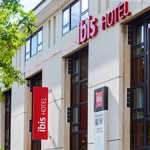 *** Hotel Ibis Centre Pont De L'europe Francia