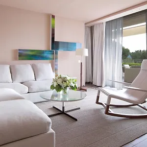 Hotel La Reserve And