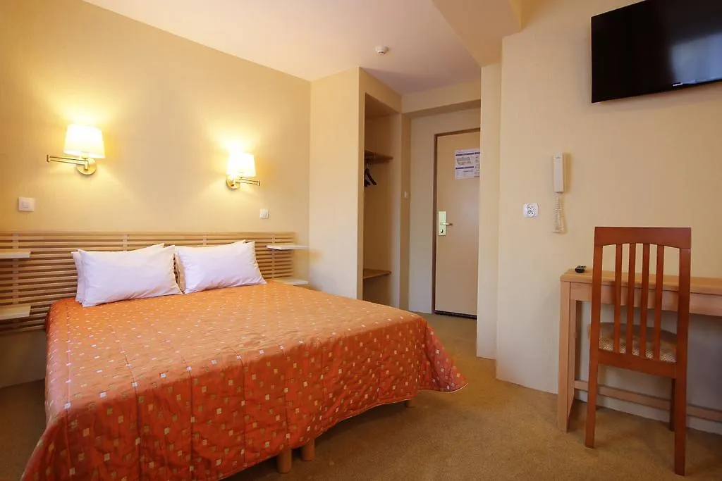 Hotel Atlantic 루르드 3*,